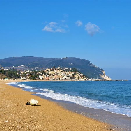 La Finestra Sul Conero Apartments Numana Dış mekan fotoğraf