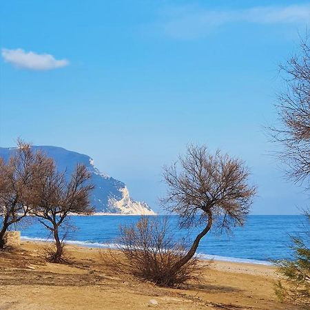 La Finestra Sul Conero Apartments Numana Dış mekan fotoğraf
